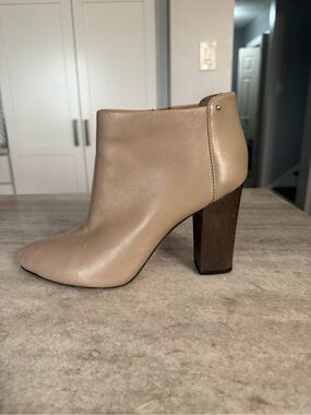 Circus by Sam Edelman Taupe Leather Block Heel Ankle Boots - Women